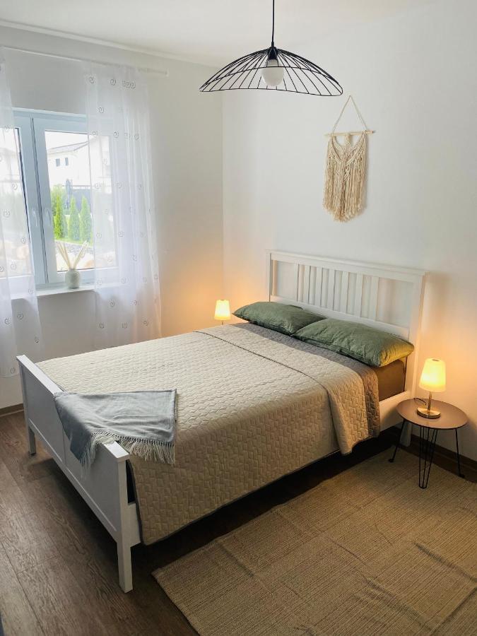 Gemuetliche Neubauwohnung 70Qm Айхенцелль Экстерьер фото